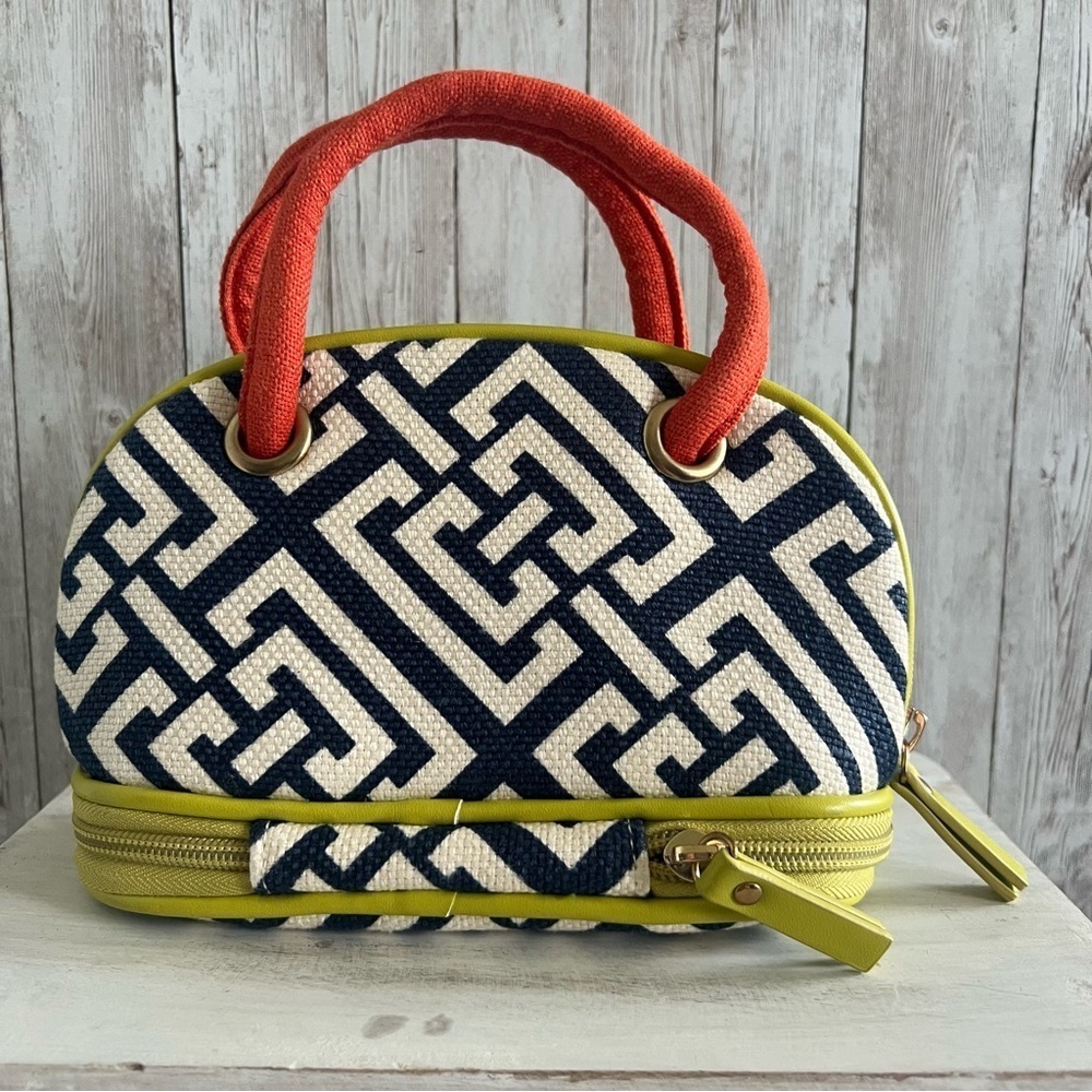 Spartina 449 Blue and Cream Cosmetic Bag with Geometric Design - Picture 2 of 4